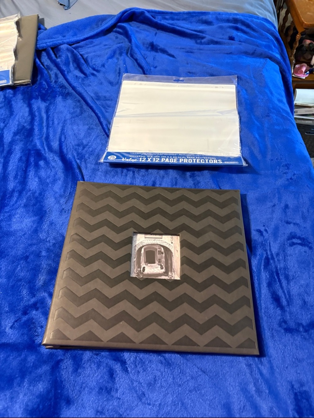 PIONEER Black Chevron Photo Album with Square Window